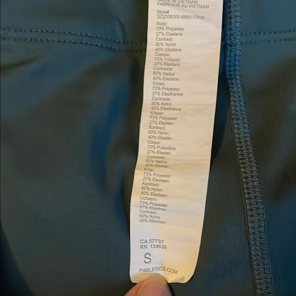 Fabletics Active Shorts - Picture 6 of 6